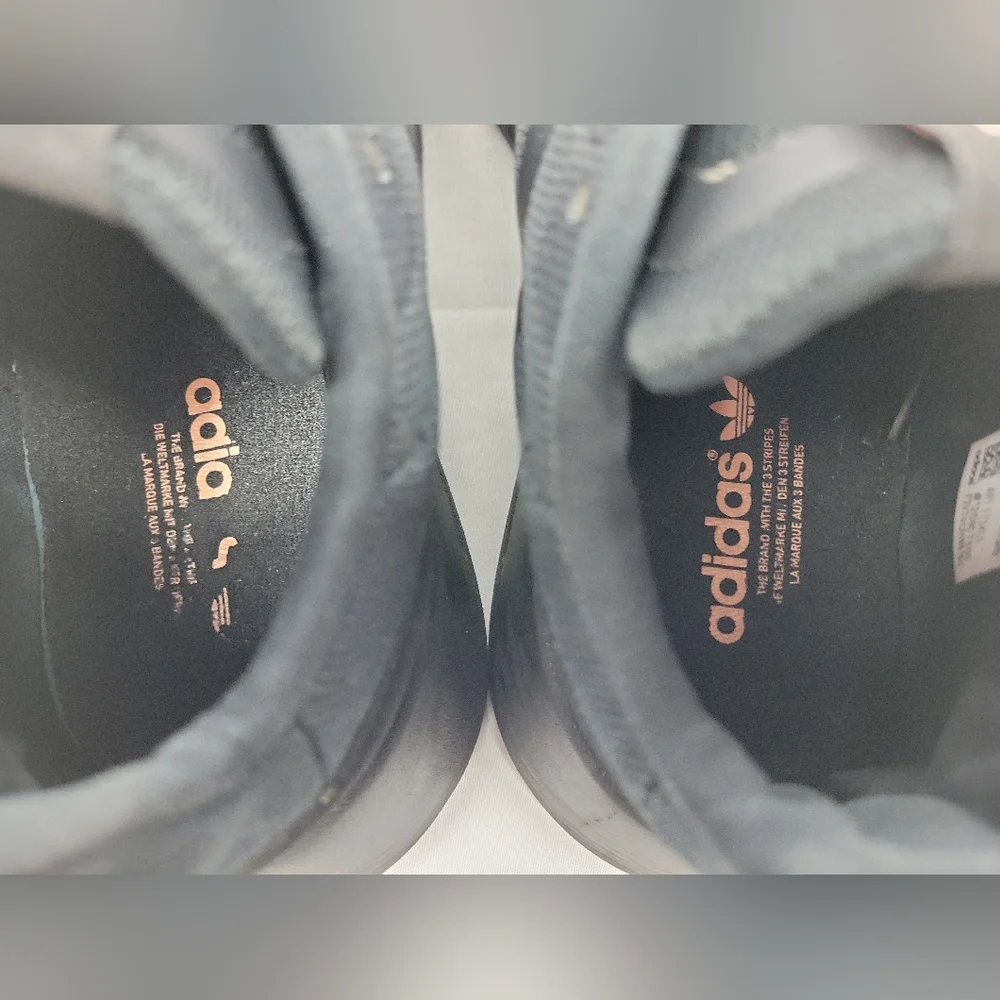Adidas Multix Athletic Comfort Shoes Womens Size 7.5 Black Sneakers FZ3453 - Picture 4 of 12